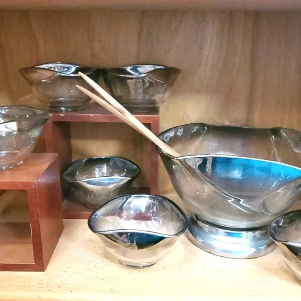 Dorothy Thorpe salad bowl set